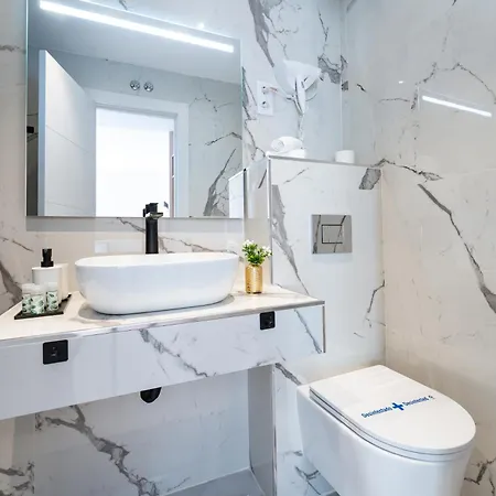 ホテル Blanca Maris フエンヒロラ